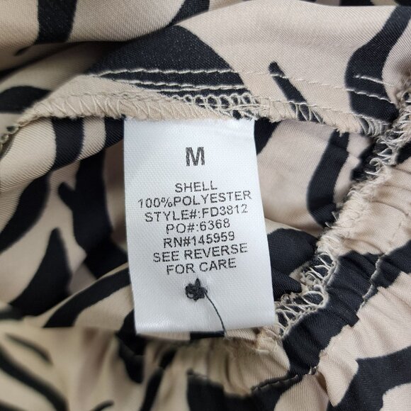 New Dress Forum Zebra Print Wrap Dress Long Sleeve Womens Size M Tan‎ Black NWT - Picture 9 of 12